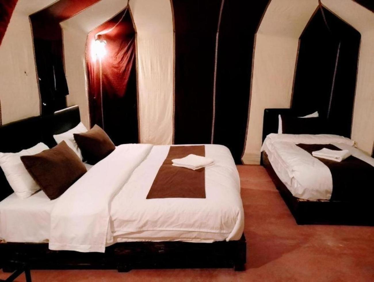 Dunes Berber Camp Tente de luxe Merzouga